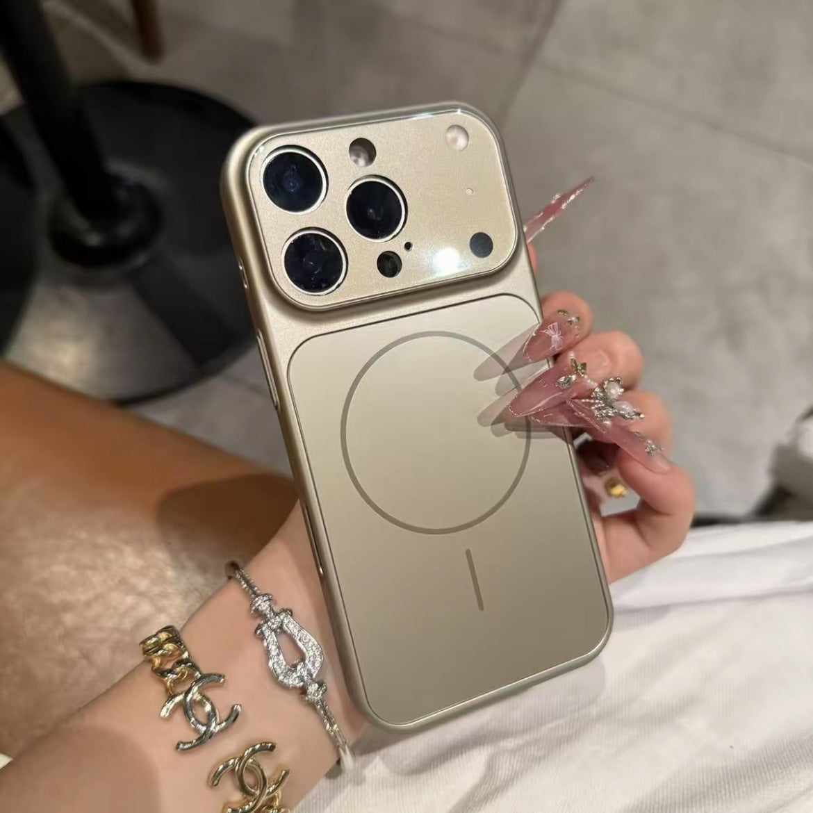 MagSafe Magnetic Phone Case